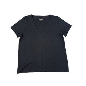 Lilla P Womens Black V-Neck Tee Shirt Size Small Peru Front Seam‎